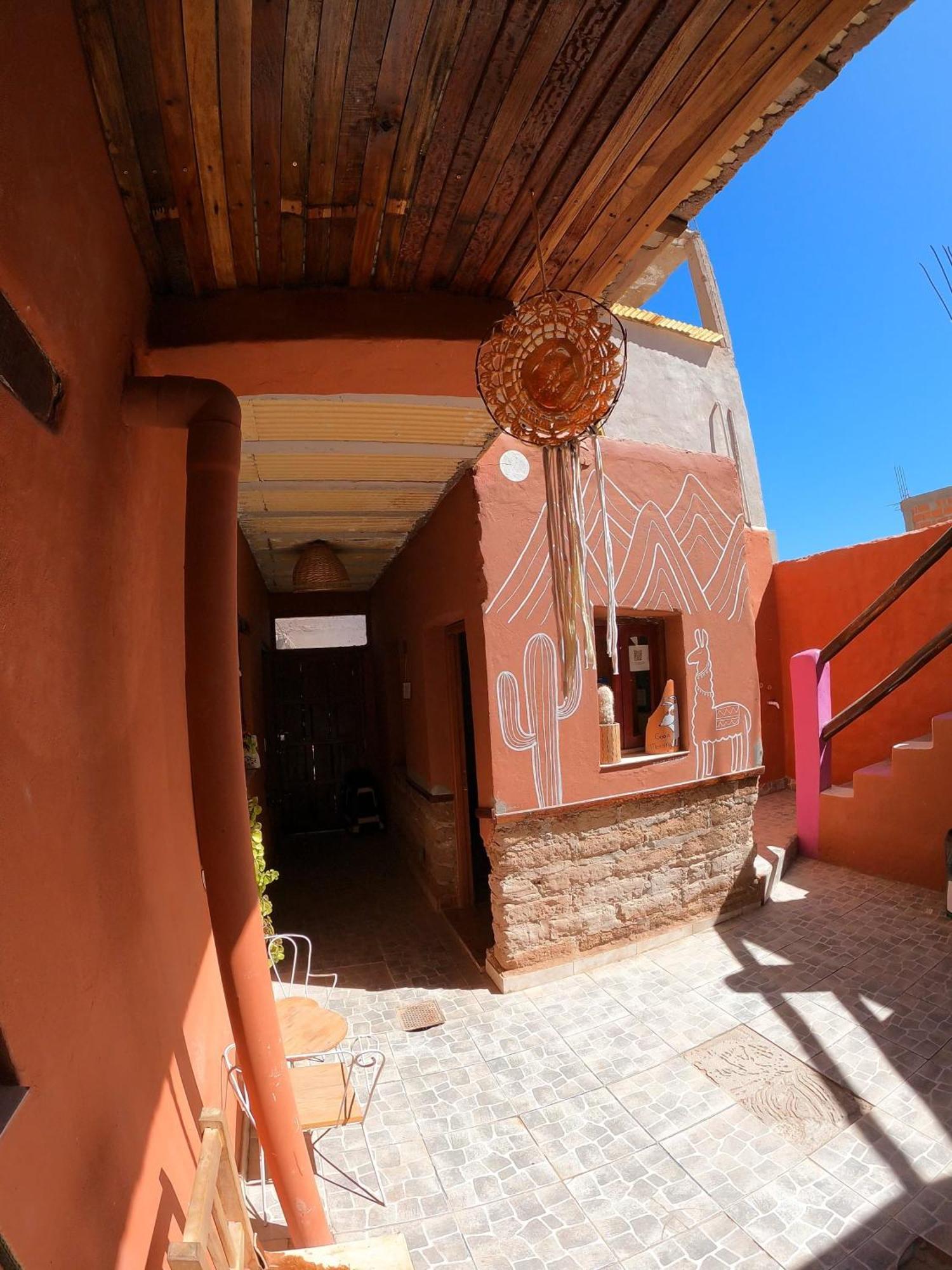 Loma Tika -